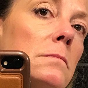 Meet your Posher, Joy